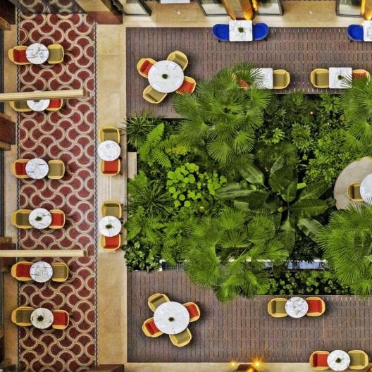 SILAM1812_france_paris_hotel_prince_de_galles_patio_restaurant_les_heures_rio_138_(7).jpg